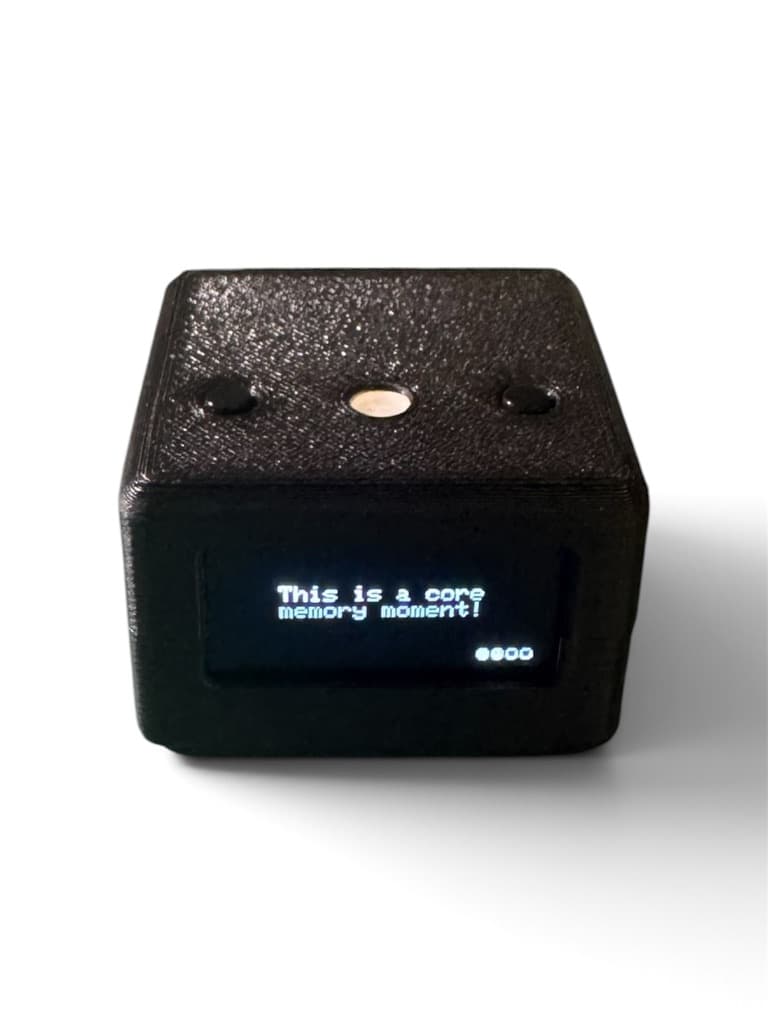 Cubelet displaying the message ‘This is a core memory moment!’ on its screen.